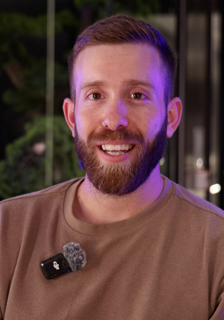Alvaro’s Journey to a New Smile - Clear Aligners