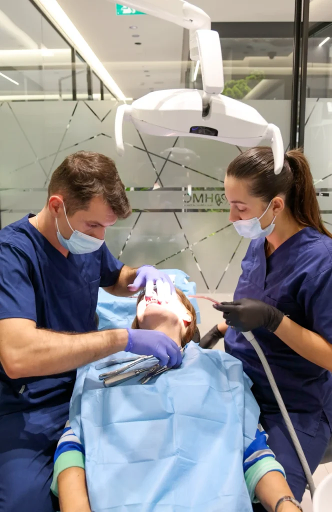 Dr. R. Imaj - photo